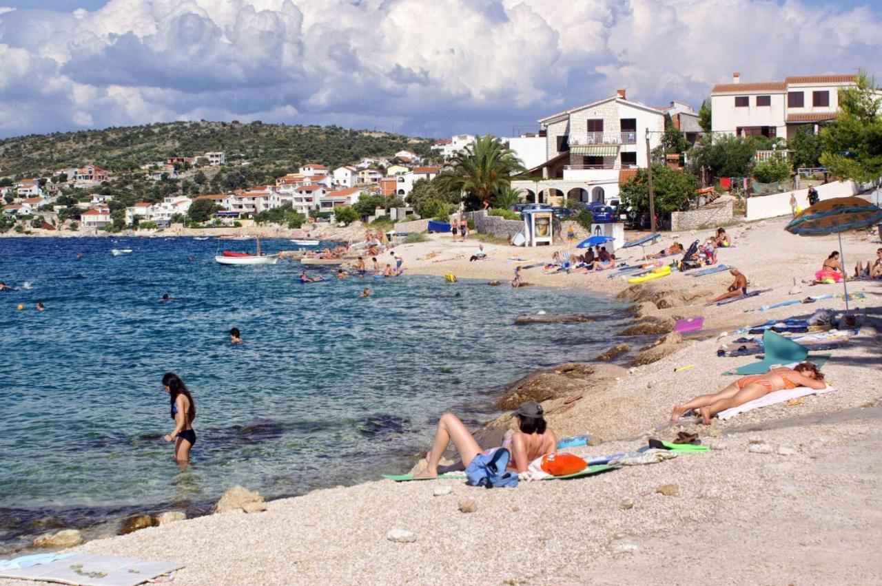 Apartments By The Sea Razanj, Rogoznica - 4185 Kültér fotó